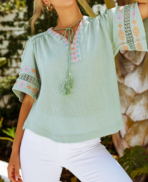 Bohemian Tassel Half Puff Sleeve Top